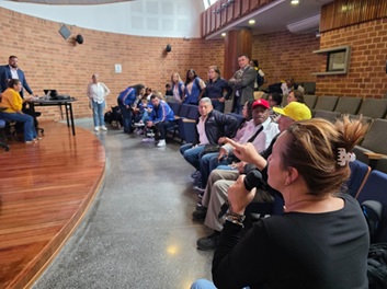 Desarrollo de la mesa de negociación en Bogotá